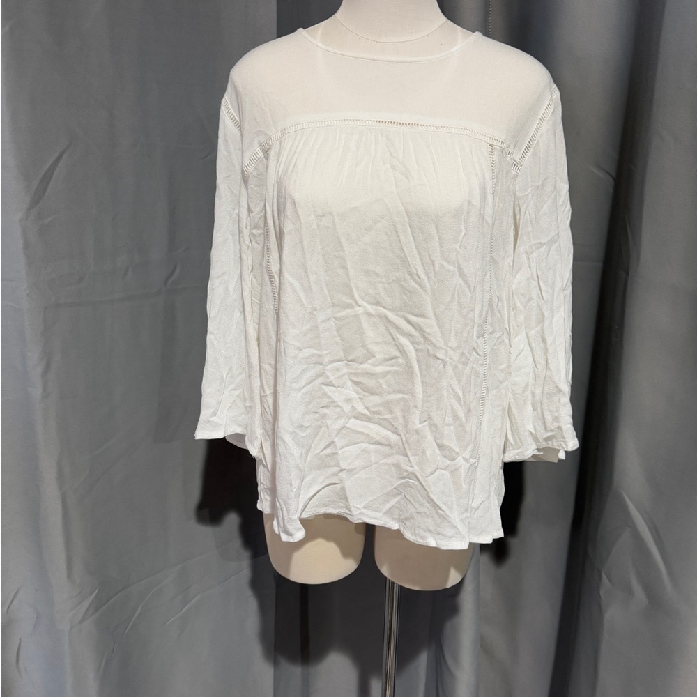Old Navy ladies size XXL white blouse